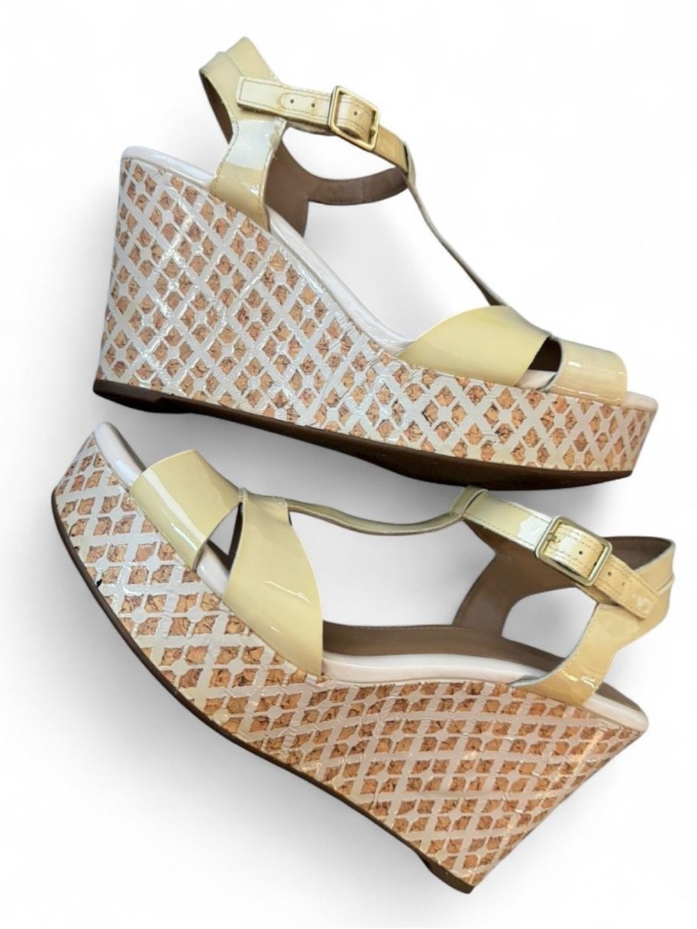 Clarks Artisan Patent Leather Cork Wedge Sandals Yellow Cream Size 8